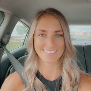 Meet your Posher, Sara